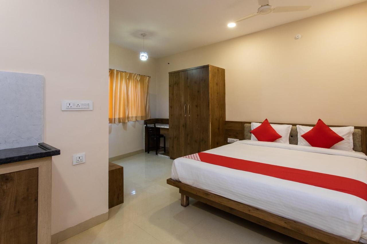 Oyo Hotel Badri Inn & Yatri Niwas Jabalpur Zewnętrze zdjęcie
