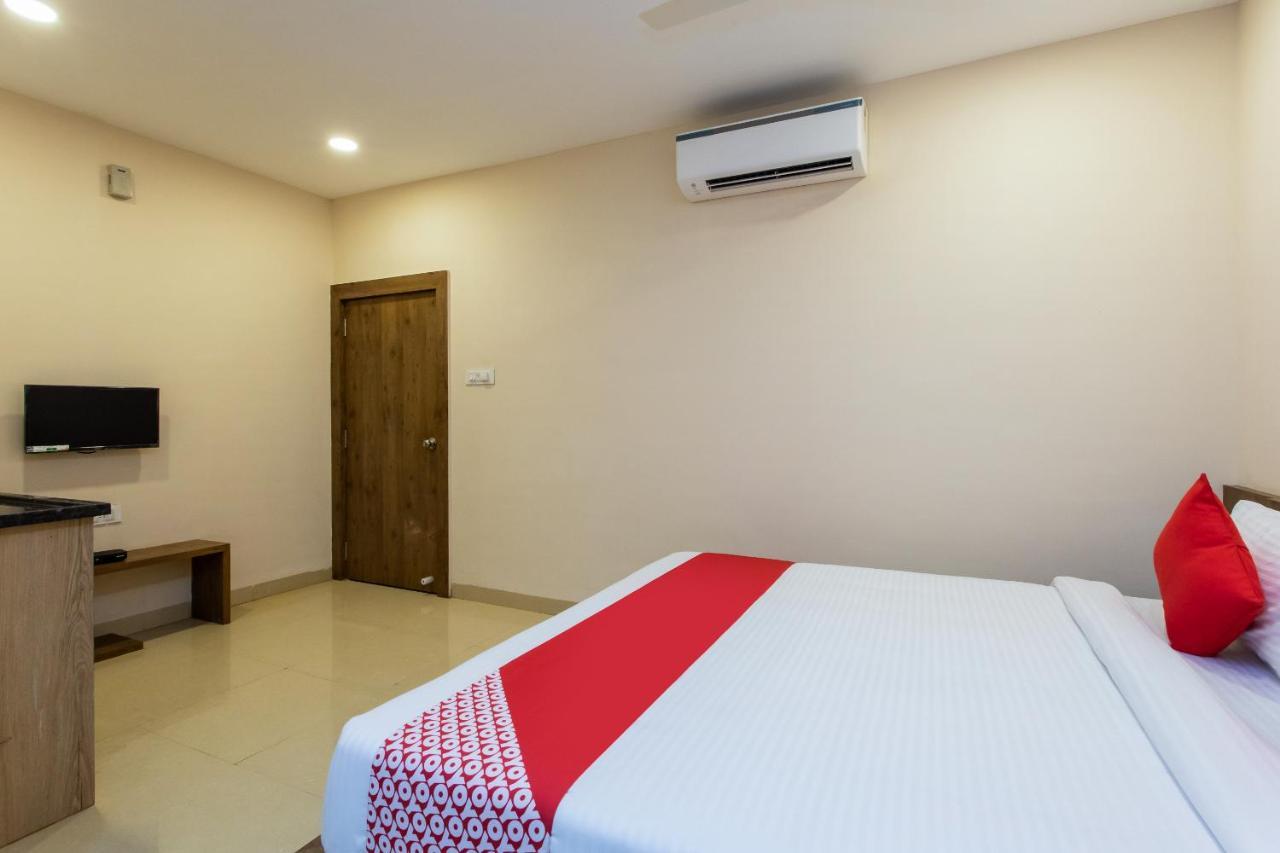 Oyo Hotel Badri Inn & Yatri Niwas Jabalpur Zewnętrze zdjęcie