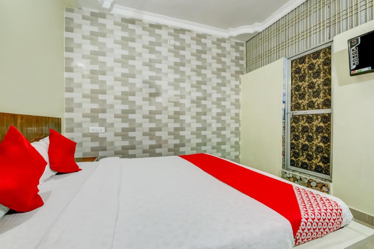 Oyo Hotel Badri Inn & Yatri Niwas Jabalpur Zewnętrze zdjęcie