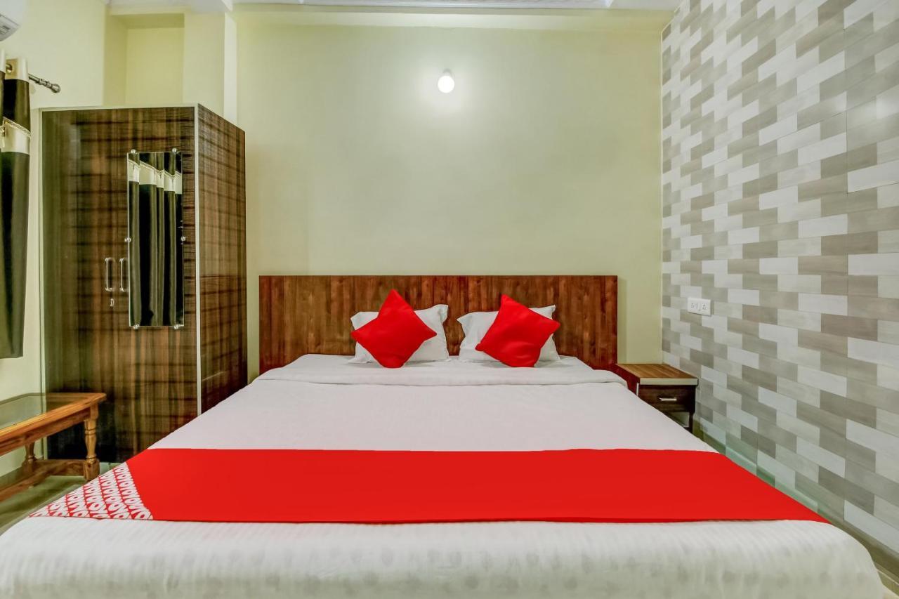 Oyo Hotel Badri Inn & Yatri Niwas Jabalpur Zewnętrze zdjęcie