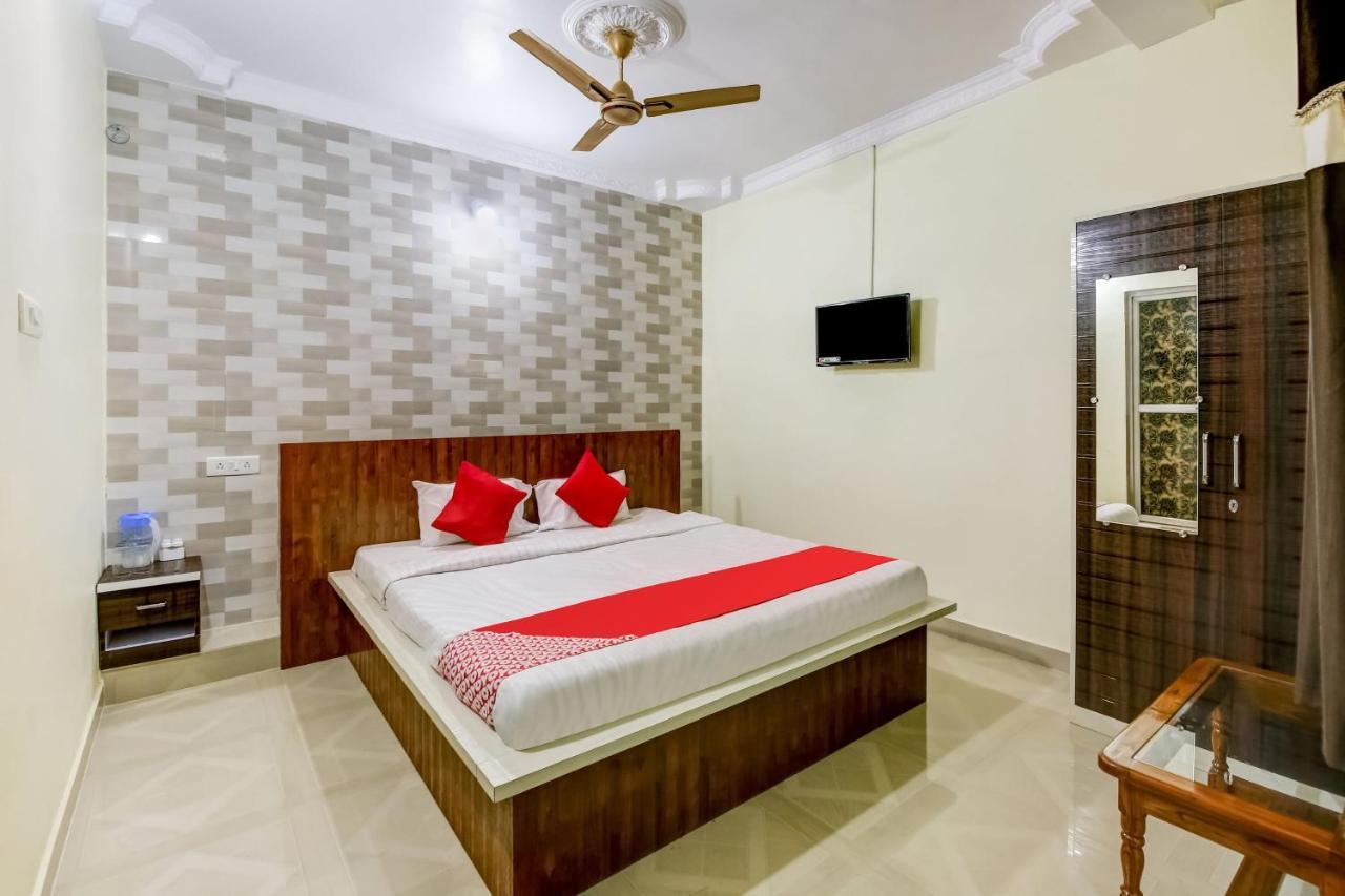 Oyo Hotel Badri Inn & Yatri Niwas Jabalpur Zewnętrze zdjęcie